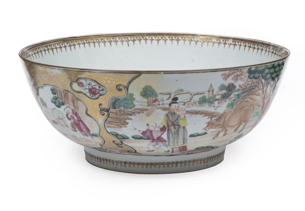 CHINESE EXPORT FAMILLE ROSE PORCELAIN 318b20