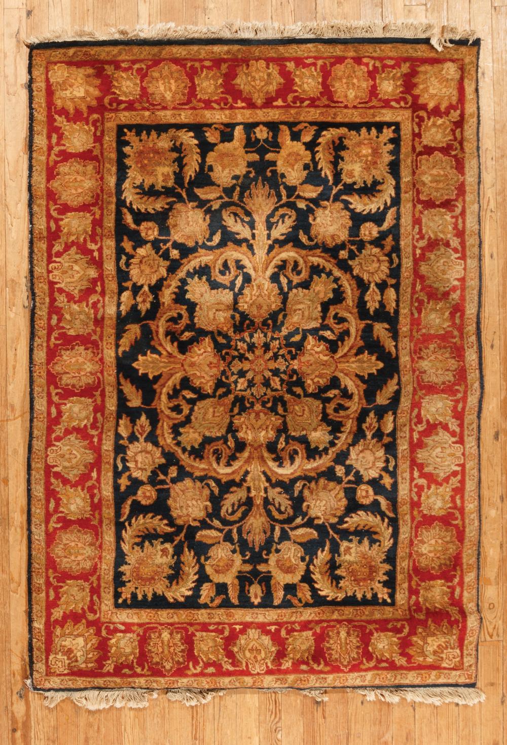 SMALL PERSIAN RUGSmall Persian Rug ,