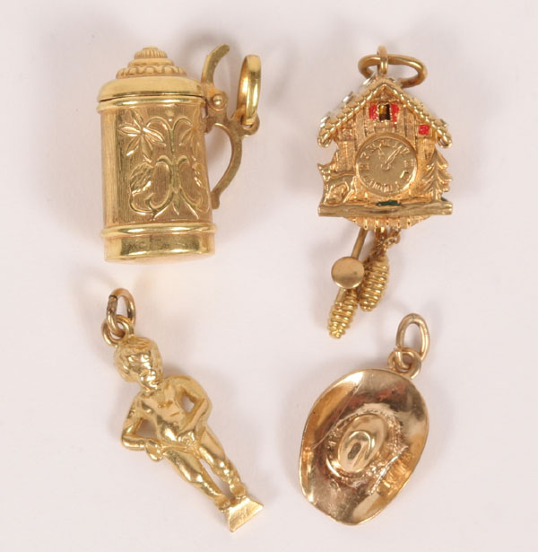 Lot of four gold charms child 4f466