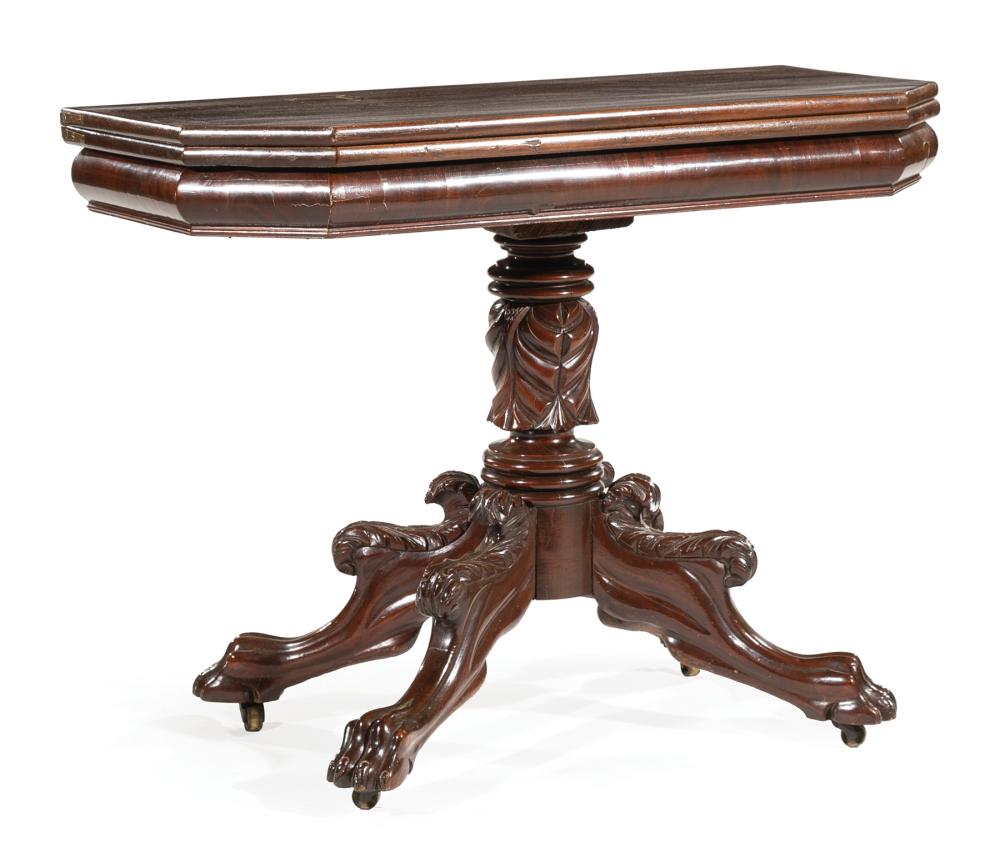 AMERICAN CLASSICAL CARVED MAHOGANY