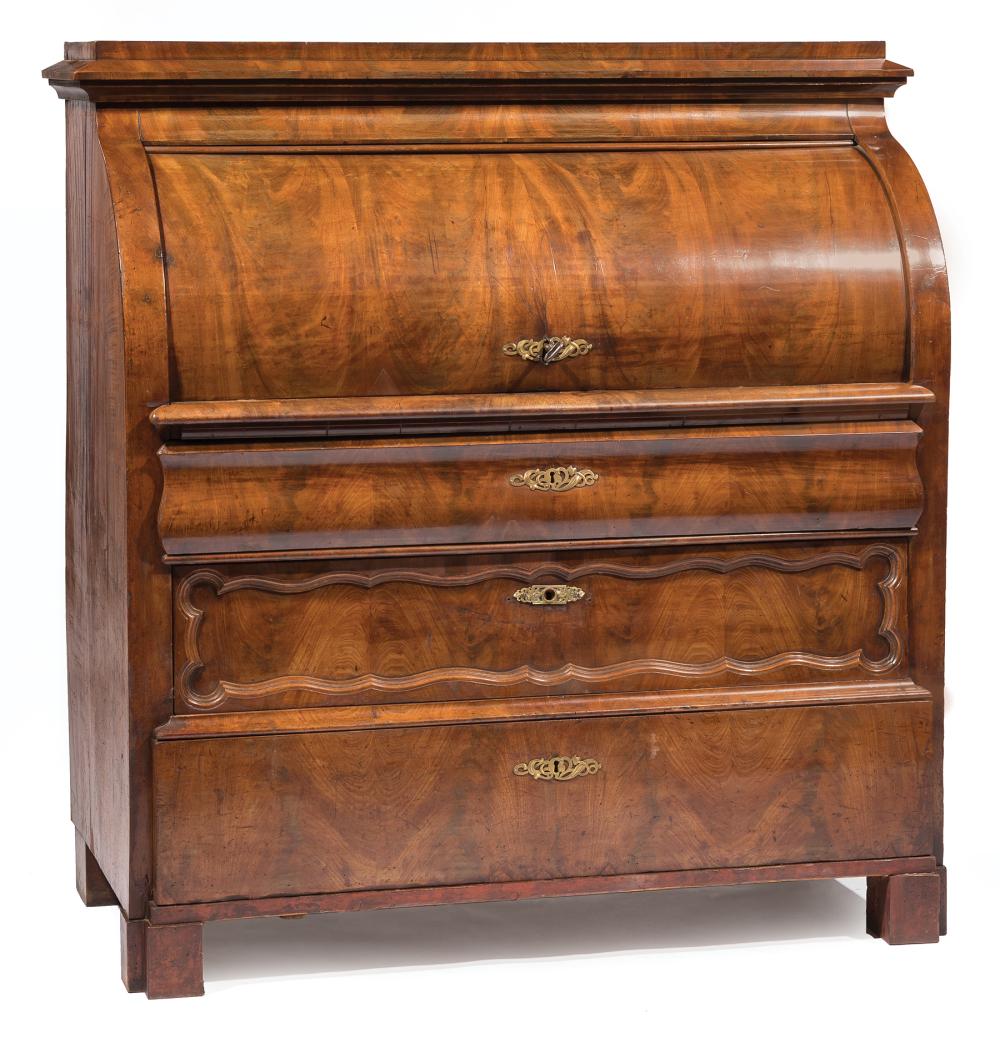 BIEDERMEIER FIGURED MAHOGANY BUREAU 318c85