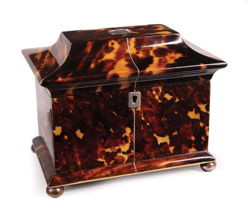 GEORGE III TORTOISESHELL PAGODA FORM 318d94