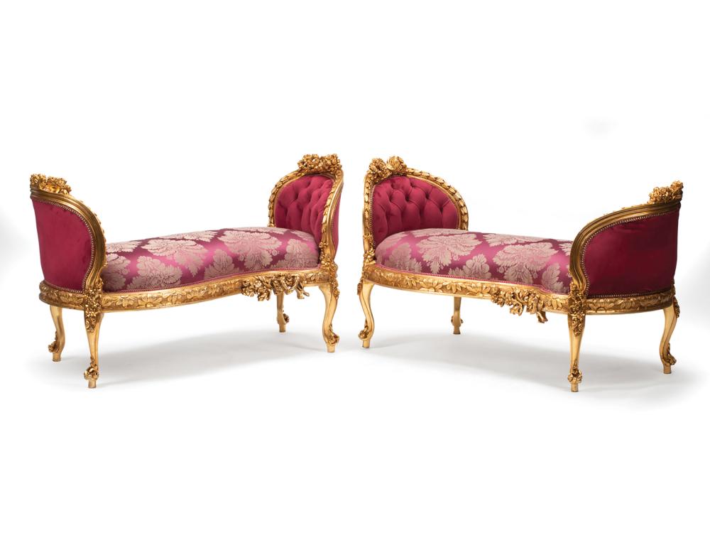 PAIR OF BEAUX ARTS GILTWOOD BENCHESPair 318e00