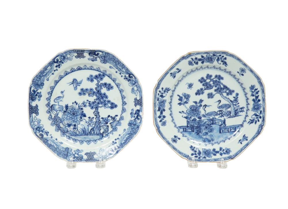 CHINESE EXPORT BLUE AND WHITE PORCELAIN 318ef7