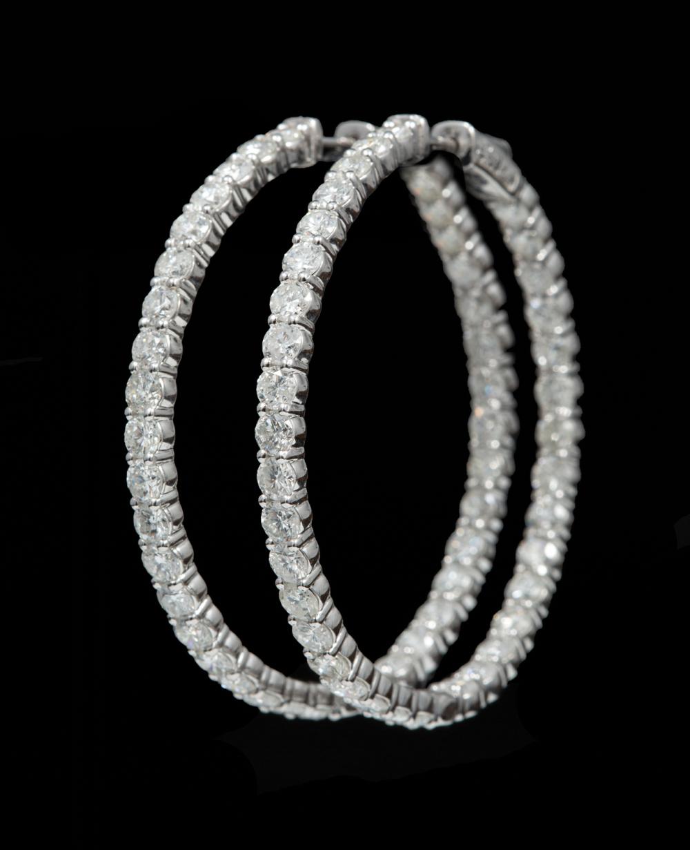 14 KT WHITE GOLD AND DIAMOND HOOP 318f24