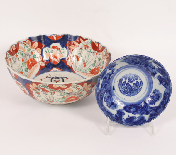 Hand Painted ruffled edge Imari 4f4bb