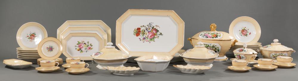 PARIS PORCELAIN DINNER SERVICEParis 31942a