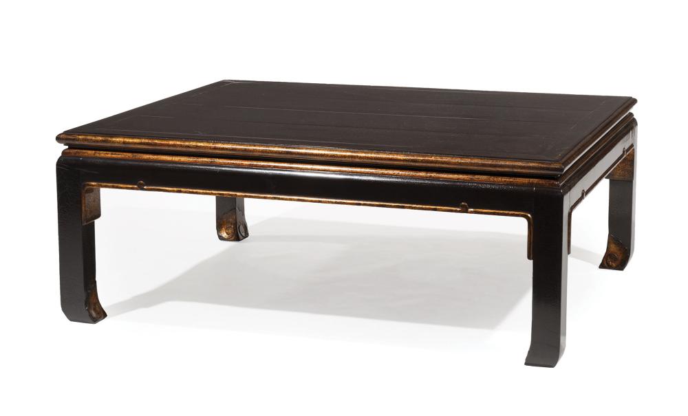 GILT AND BLACK LACQUER LOW TABLEModern 319451