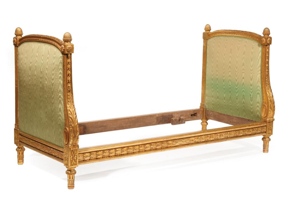 LOUIS XVI STYLE CARVED GILTWOOD 319499