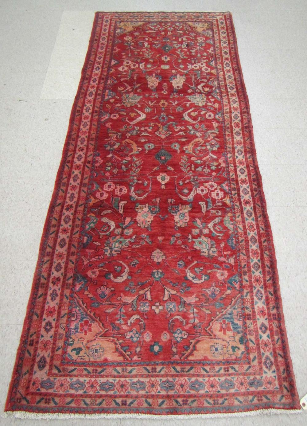 SEMI-ANTIQUE HAND KNOTTED PERSIAN