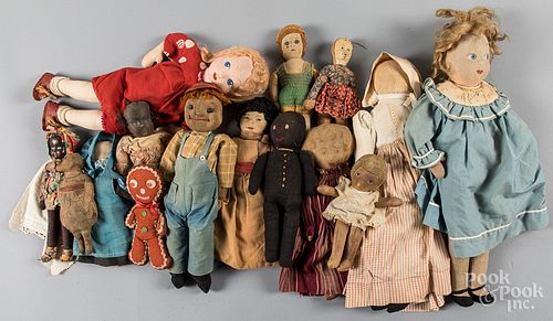 LARGE GROUP OF CLOTH DOLLSLarge 31708f