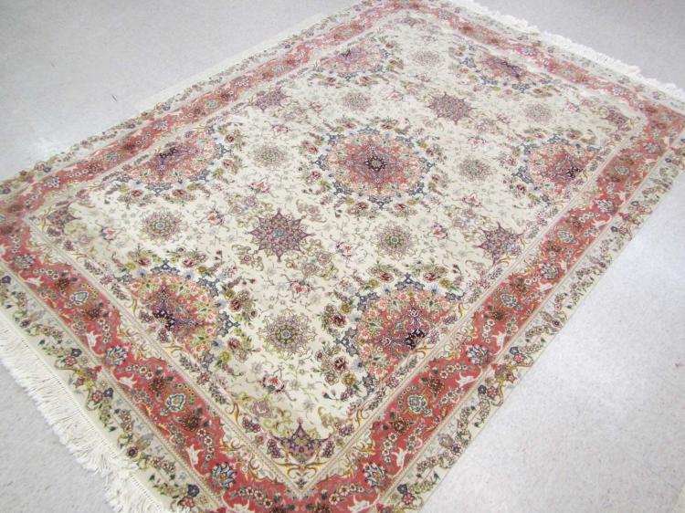 A CONTEMPORARY PERSIAN WOOL AND 3171e6