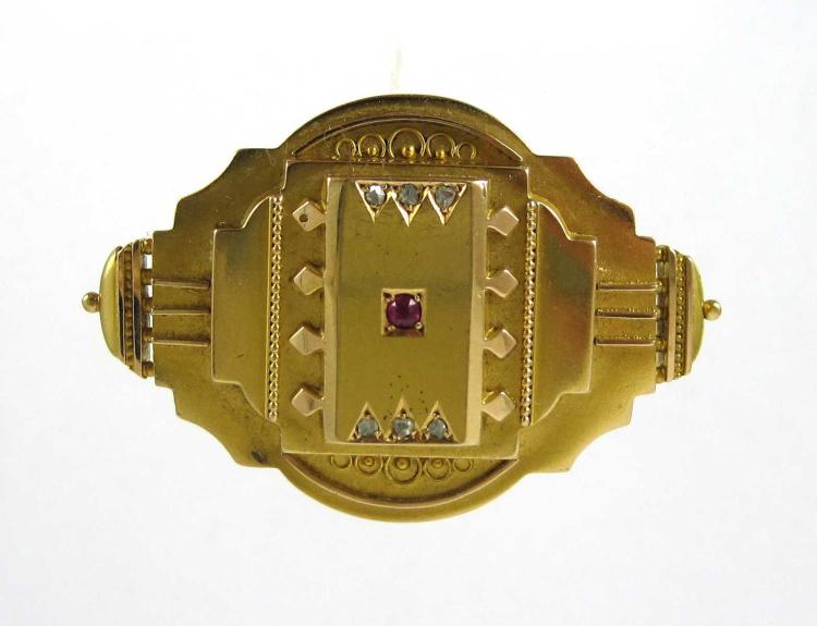 VICTORIAN DIAMOND AND RUBY BROOCH,