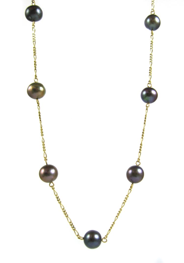 PEARL AND FOURTEEN KARAT GOLD NECKLACE,