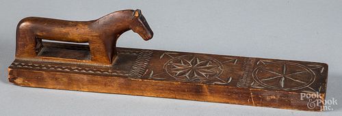 CARVED BIRCH MANGLE 19TH C Carved 3173a3