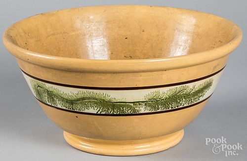 LARGE YELLOWWARE MIXING BOWLLarge