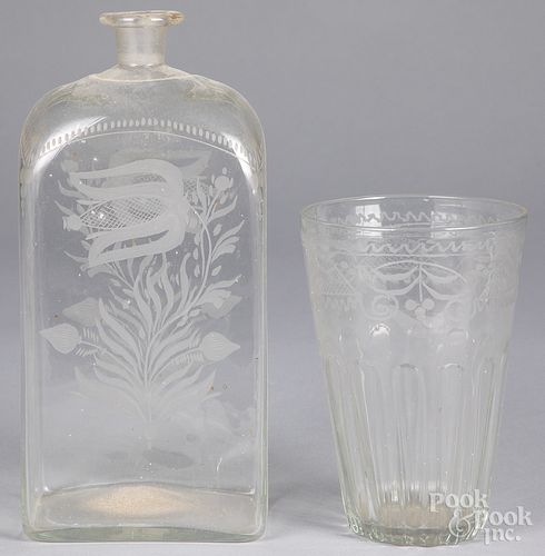 ENGRAVED COLORLESS GLASS DECANTER 317472