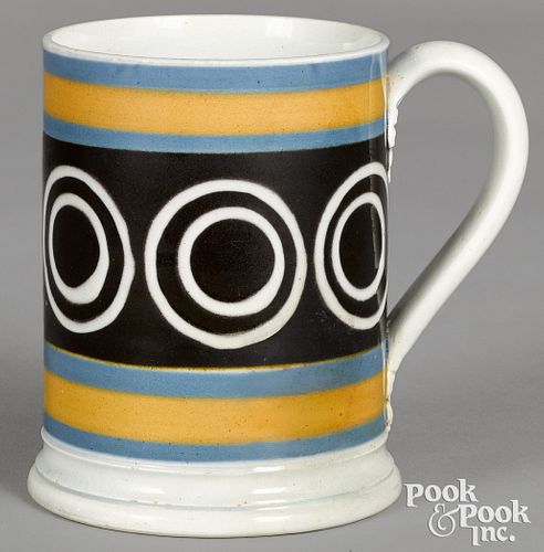 MOCHA MUG WITH BULLSEYE DESIGNMocha 317744