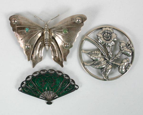 Three silver pins brooches including 4f257
