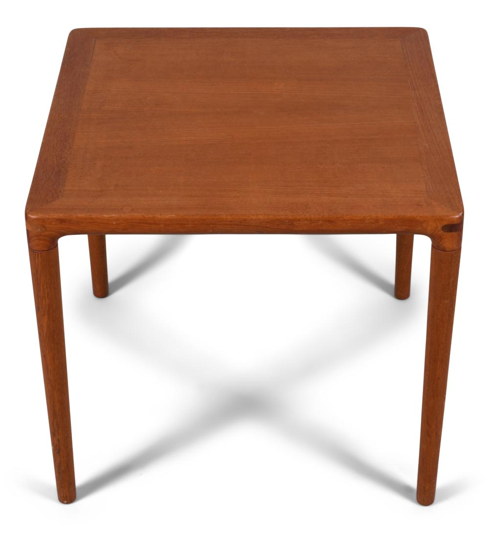 DANISH MODERN TEAK SIDE TABLE  317968