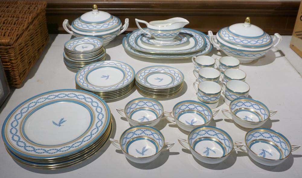 MINTON 'ANTOINETTE' PATTERN PORCELAIN