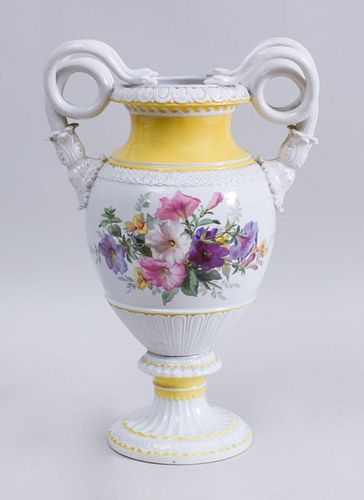 MEISSEN PORCELAIN LARGE VASEWith