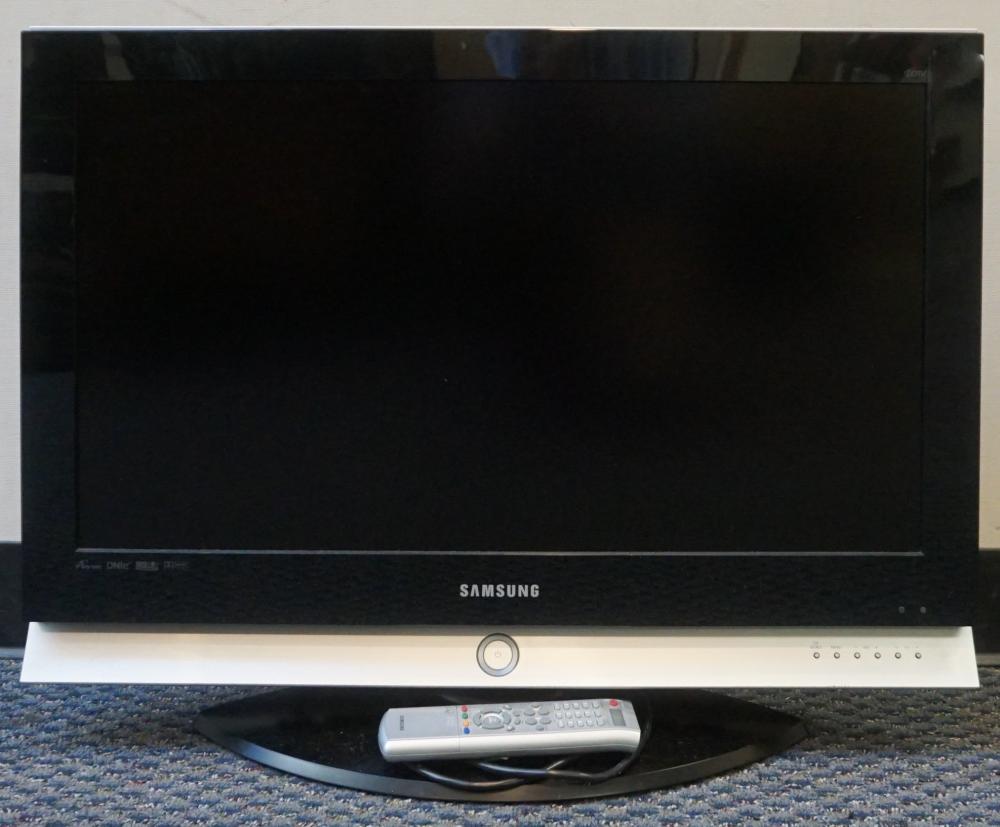 SAMSUNG 32 INCH TELEVISION MANUFACTURED 317b5d