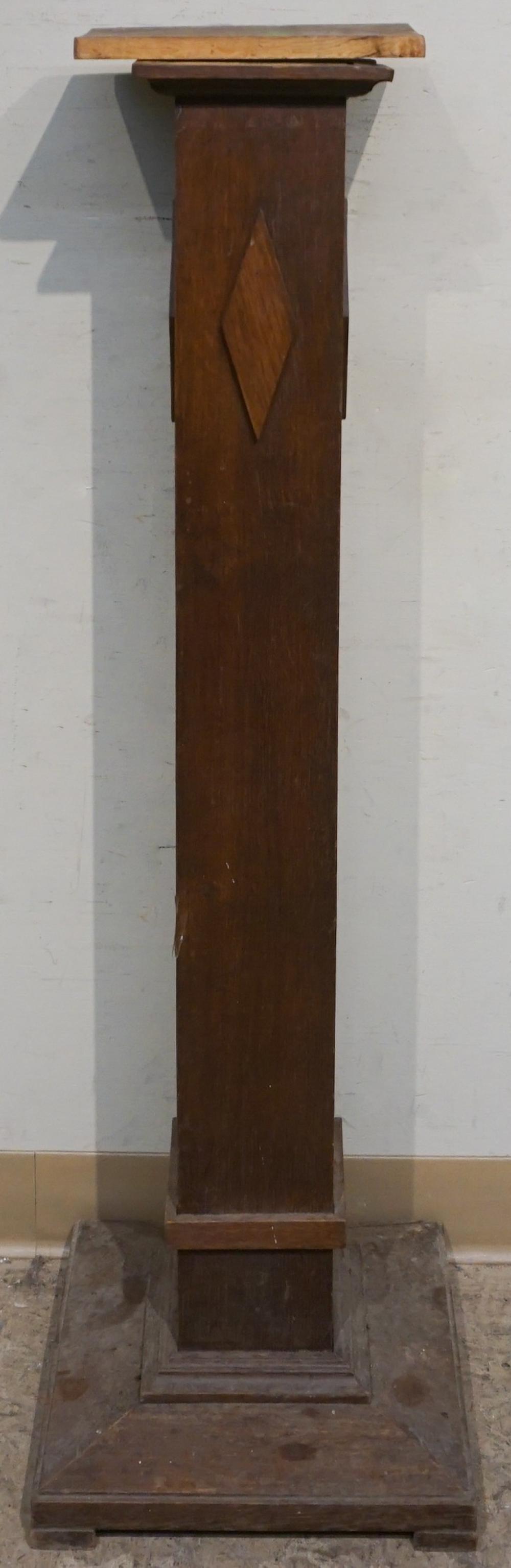 OAK STANDING PEDESTAL (TOP AS IS),