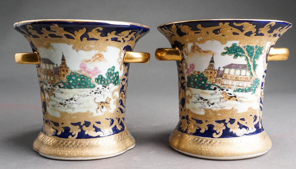 PAIR CHINESE PARTIAL GILT PORCELAIN 317c7c