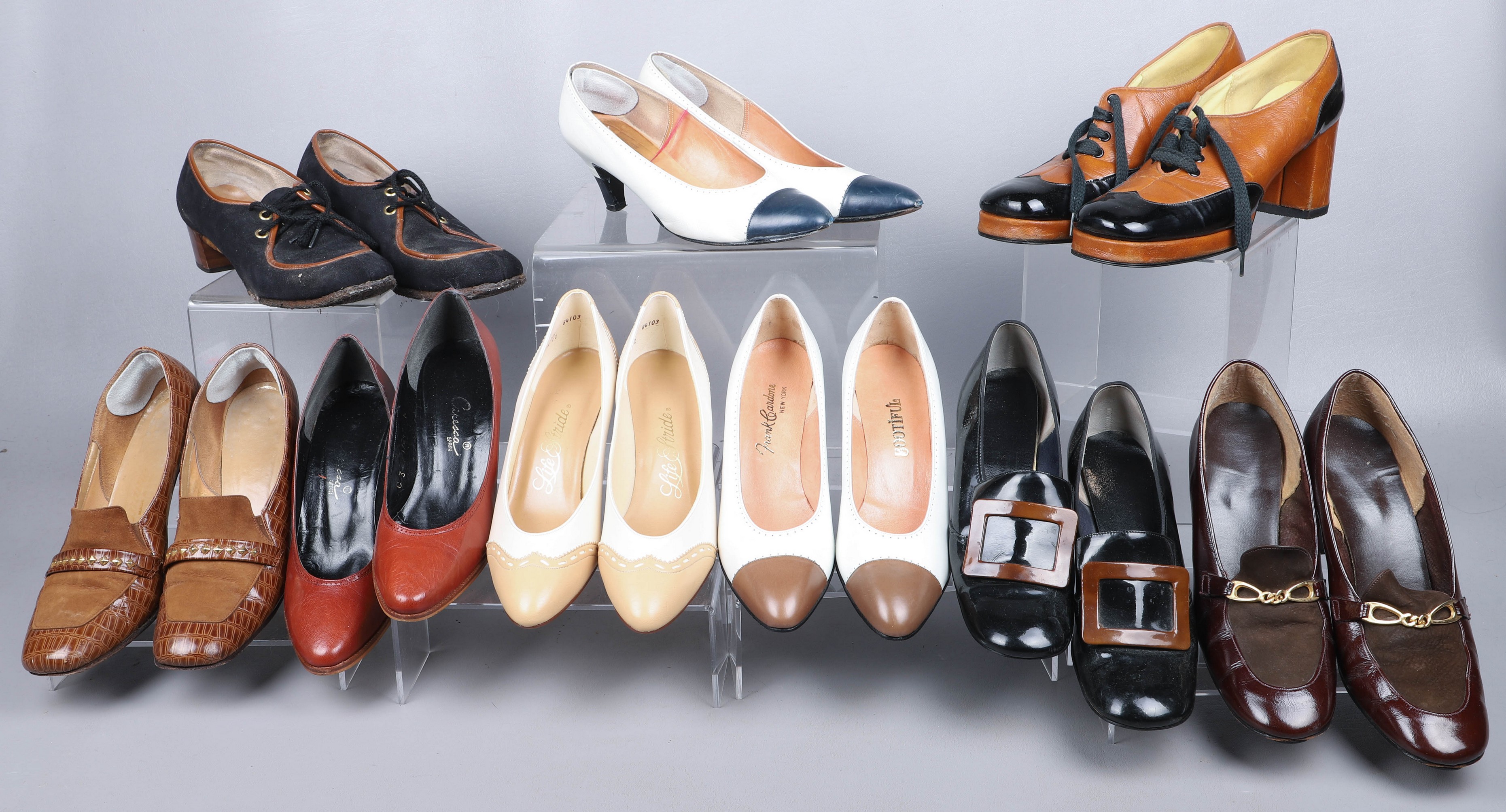 (9) 60's/70's heels, patent leather,