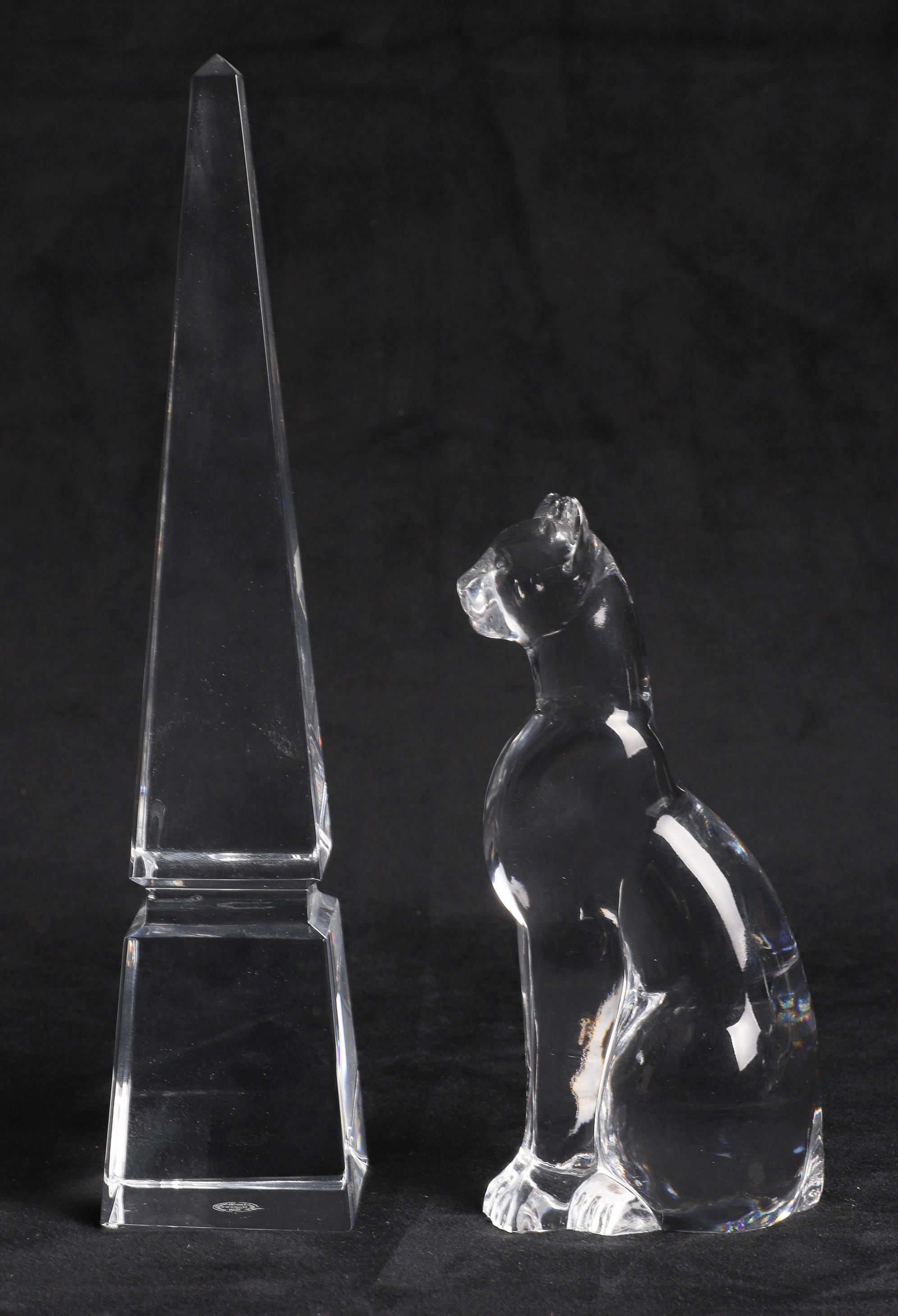 Baccarat crystal cat and obelisk  317e84