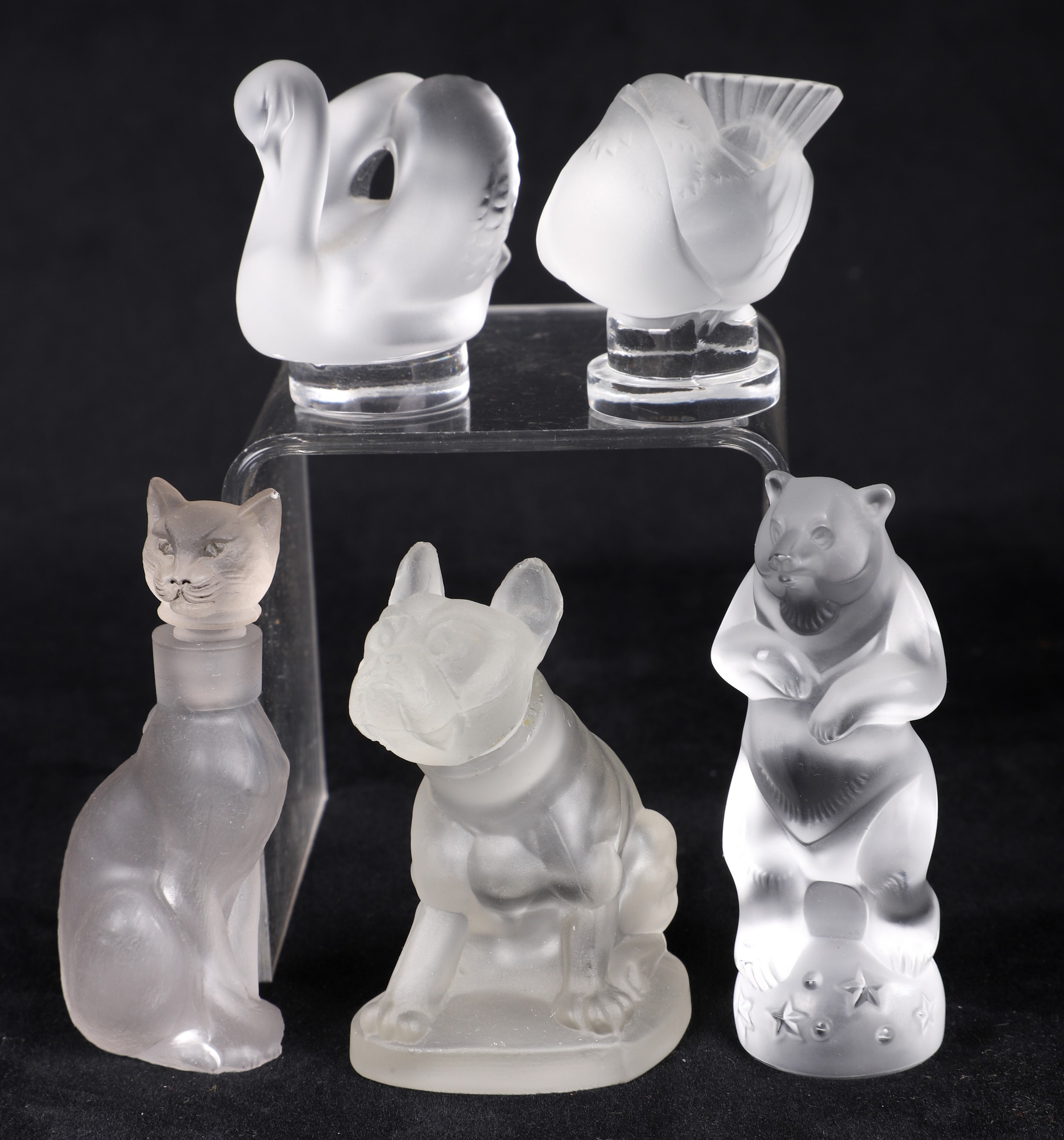  5 Lalique and style scent bottles 317e9d