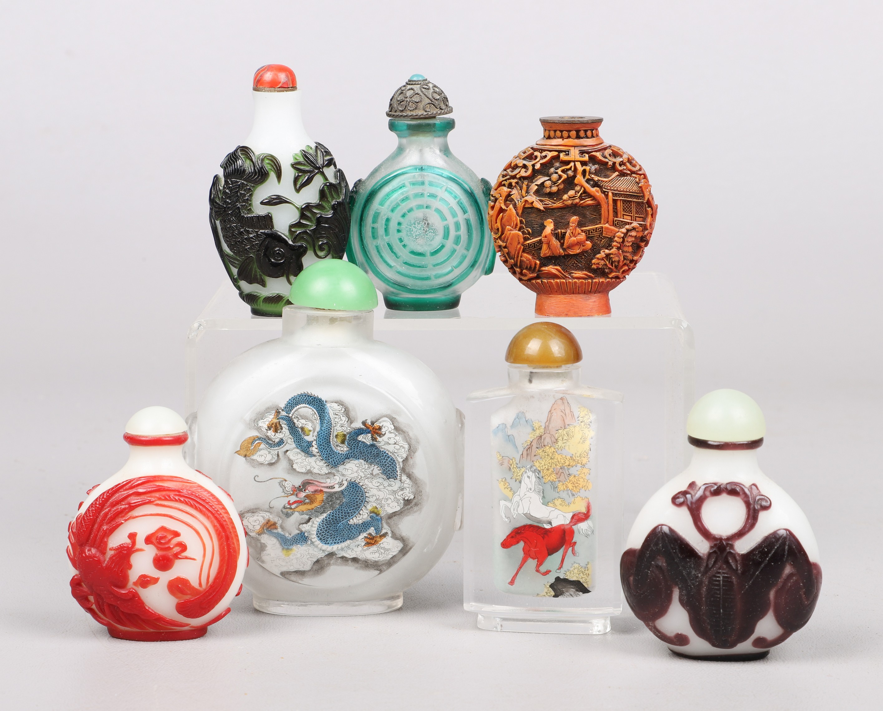 (7) Chinese snuff bottles, c/o