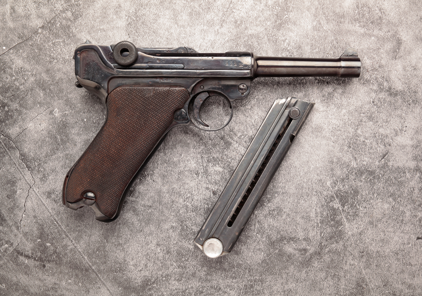 LUGER 1915 DWM 9MM CROWN D SEMI