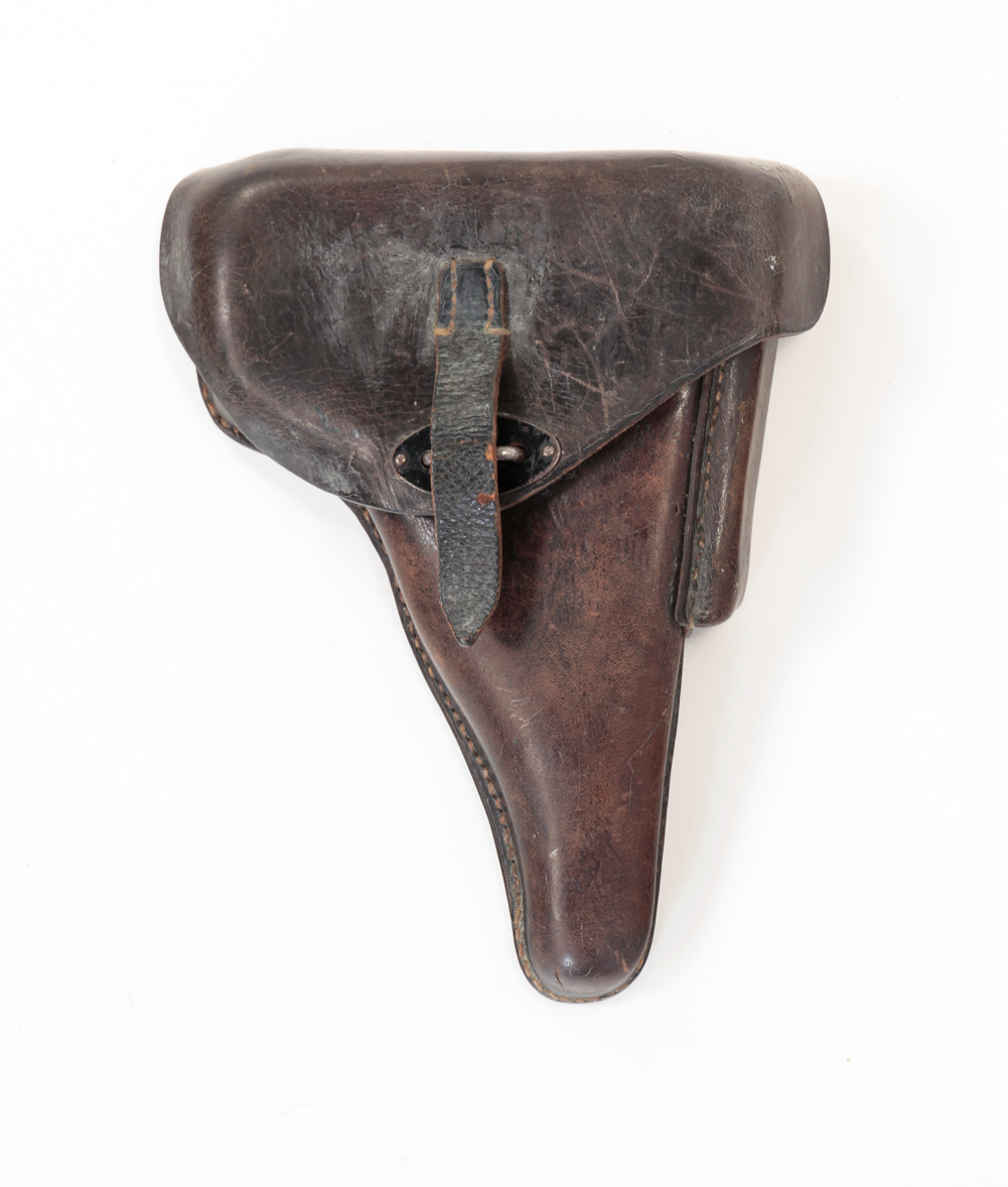 1943 LUGER P 38 LEATHER HOLSTER 31a7b9