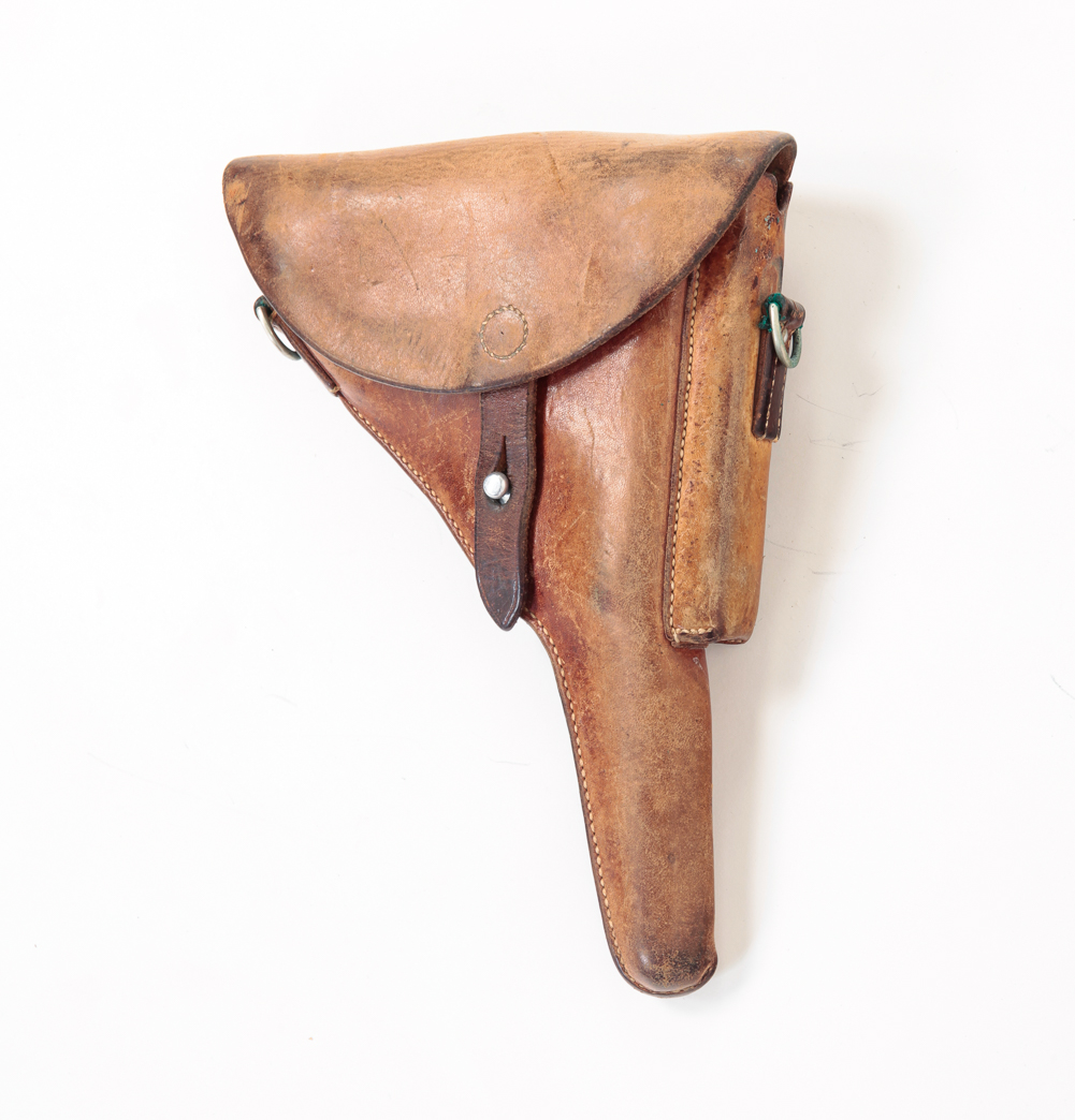 1942 LEATHER HOLSTER FOR LUGER
