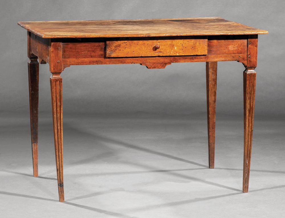 FRENCH PROVINCIAL WALNUT SIDE TABLEFrench