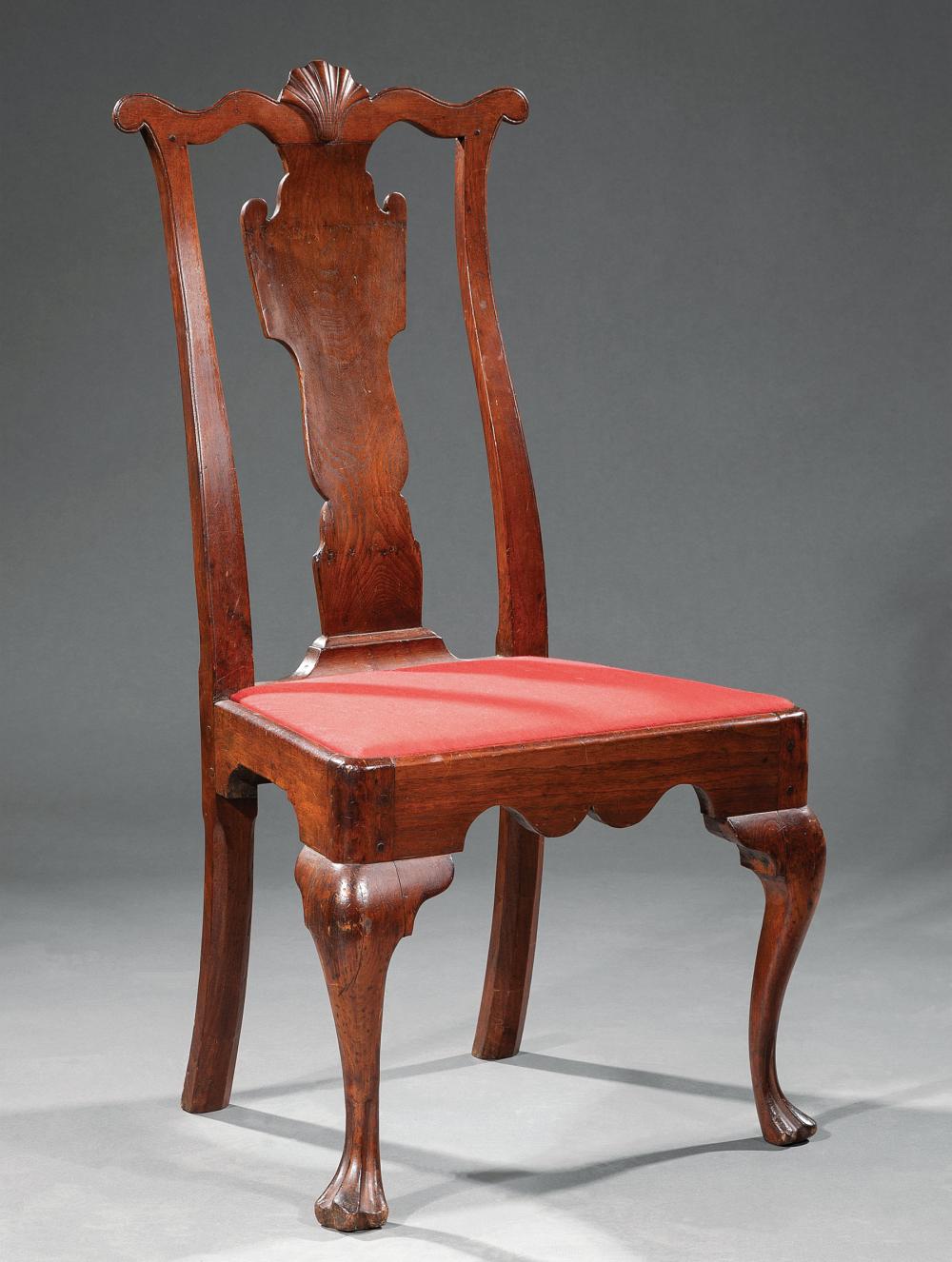 AMERICAN CHIPPENDALE CARVED MAHOGANY 31aadf