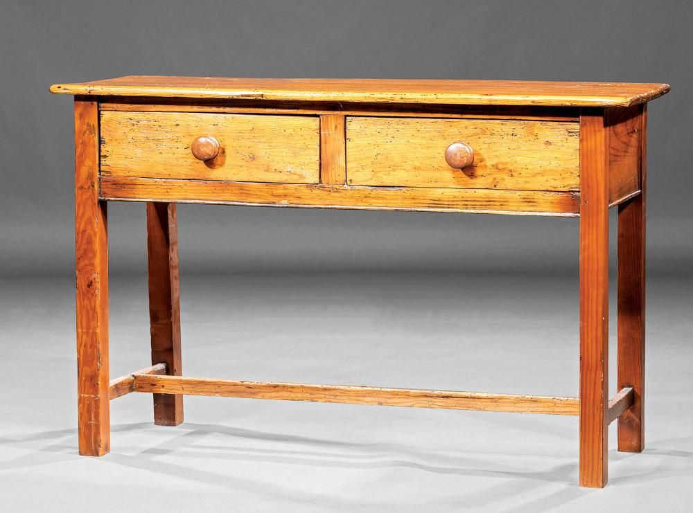 ENGLISH COUNTRY PINE SIDE TABLEEnglish