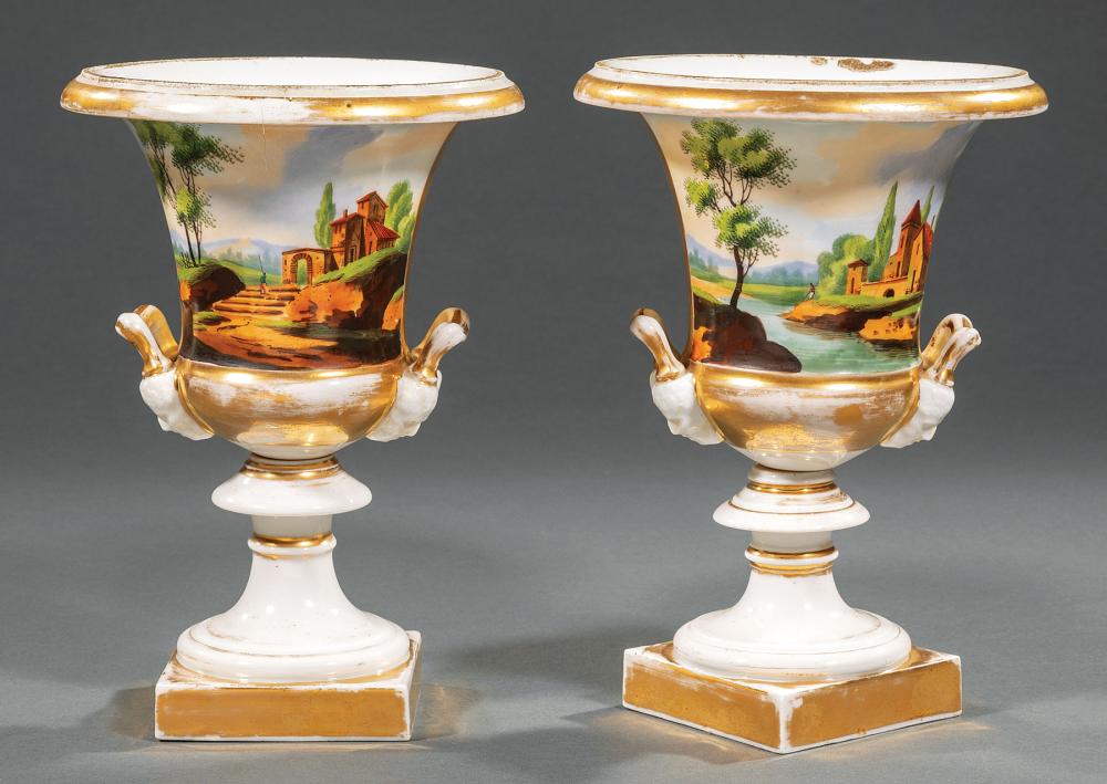 PARIS POLYCHROME AND GILT PORCELAIN