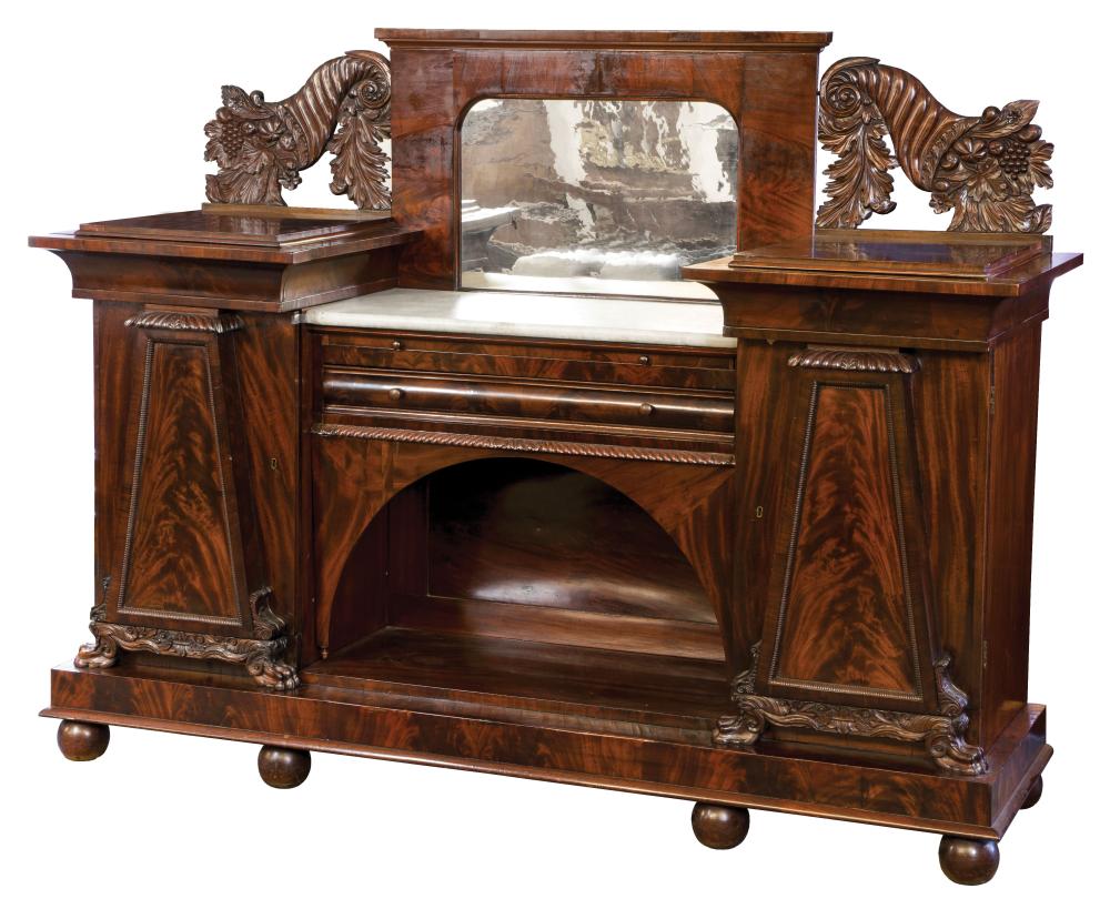 AMERICAN CLASSICAL CARVED MAHOGANY