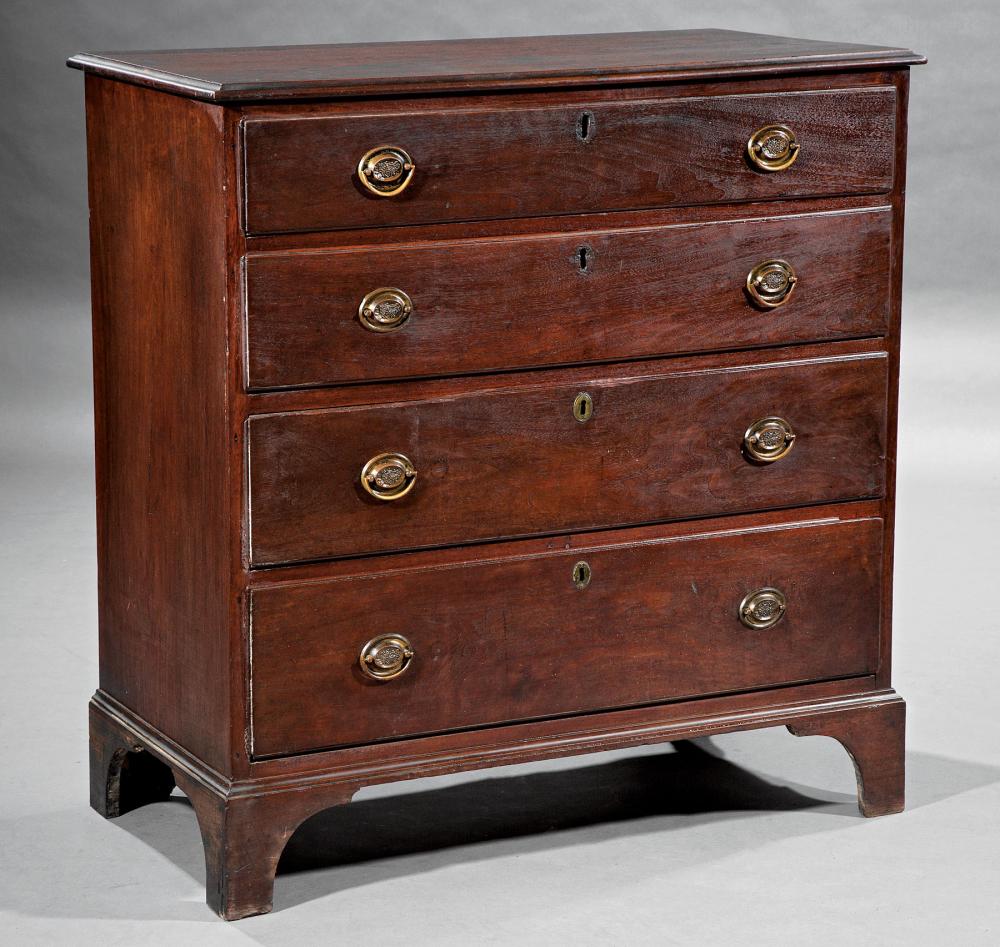 AMERICAN FEDERAL MAHOGANY CHEST OF DRAWERSDiminutive 31ae5d