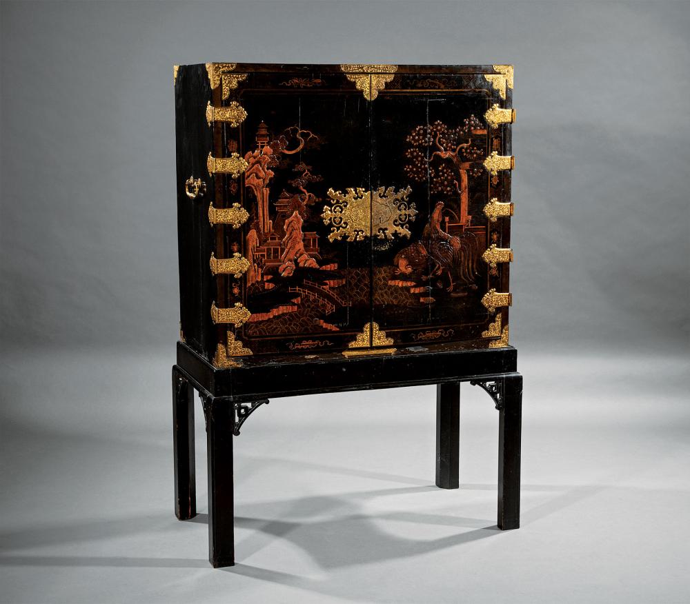 CHINOISERIE BLACK LACQUER CHEST