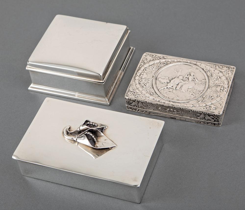 GROUP OF VINTAGE SILVER BOXESGroup