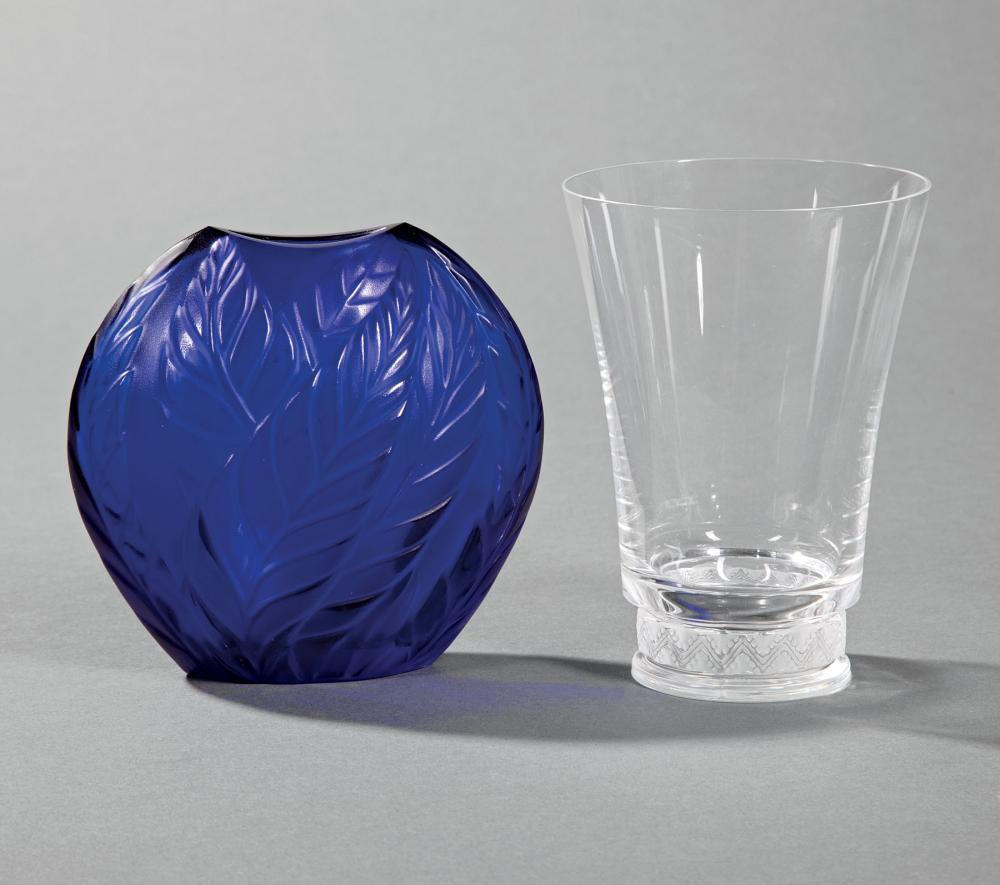 LALIQUE "FILICARIA" GLASS BUD VASELalique