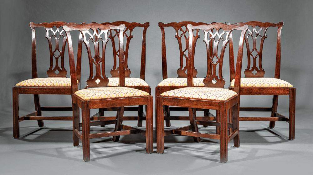 CARVED MAHOGANY DINING CHAIRSEight 31b17b