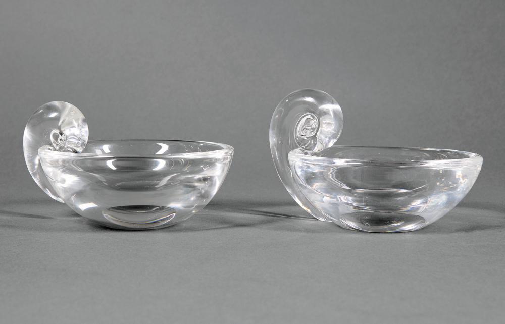 STEUBEN GLASS "SNAIL-SCROLL" OLIVE