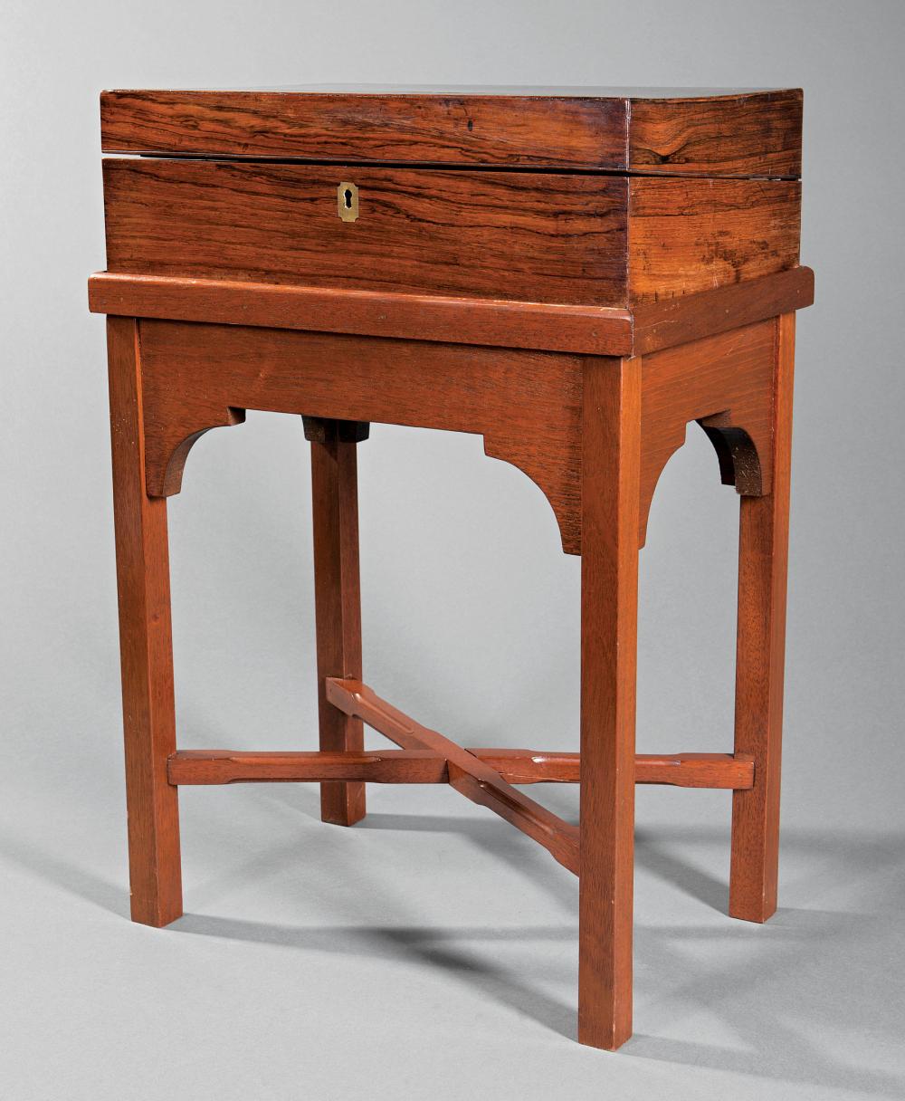 ENGLISH ROSEWOOD LAP DESKEnglish Rosewood