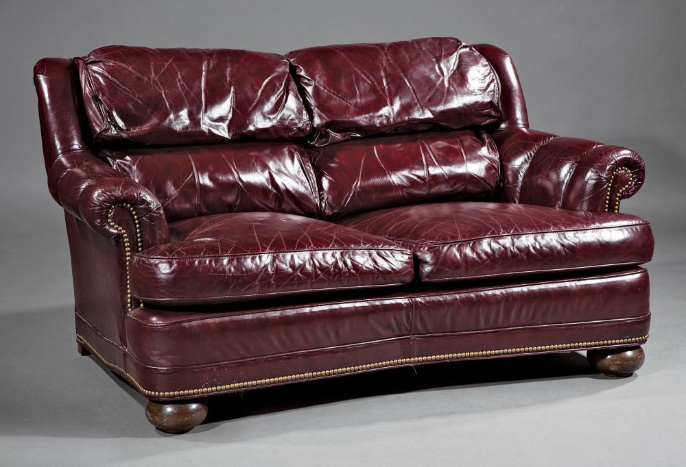 CONTEMPORARY LEATHER LOVE SEATContemporary