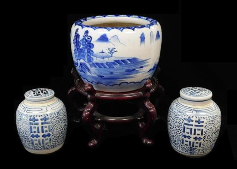 ASIAN: THREE CHINESE BLUE AND WHITE